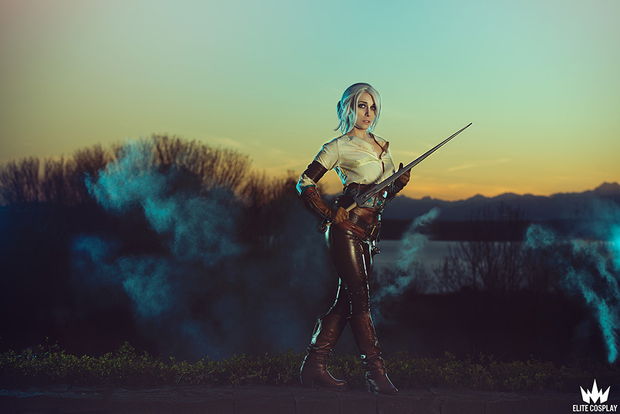 Ciri Cosplay